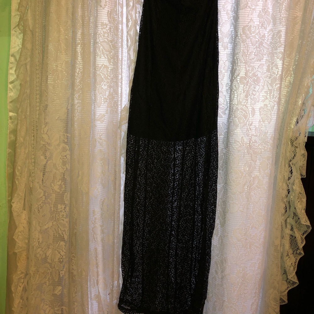 Dress - Picture 3 of 6